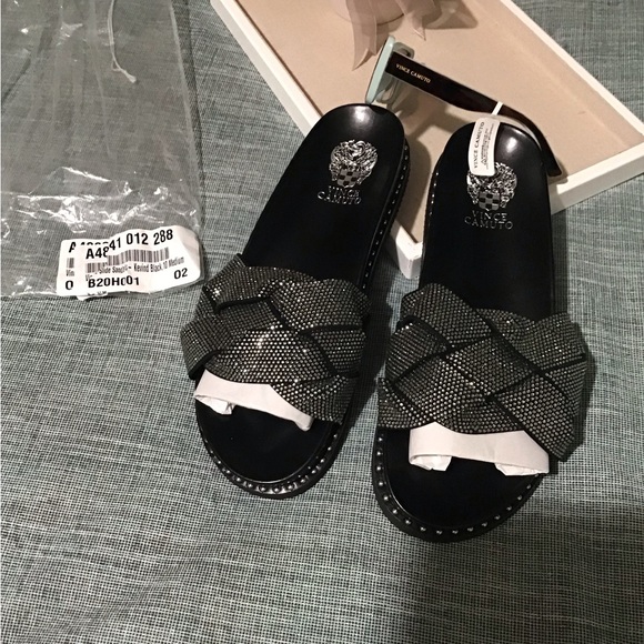 Vince Camuto Shoes - With Sunglasses Vince Camuto Black Sandals Slides Studded Around Edge .🍄🪷🌸